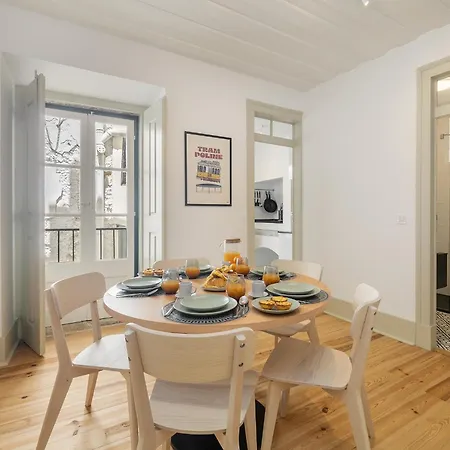 Whome The Premier Destination For True Wanderers Apartamento