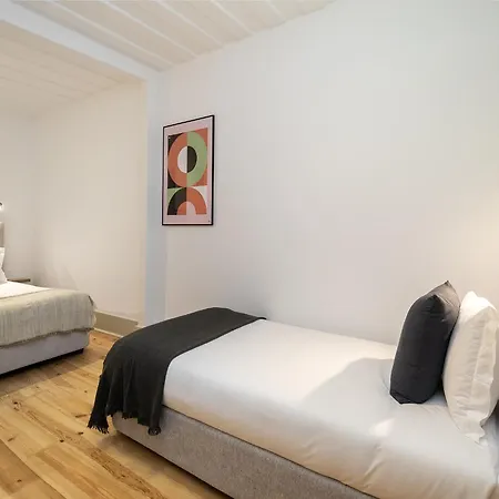 Whome The Premier Destination For True Wanderers リスボン